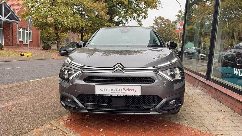Gebraucht Citroën C4 Feel 131 PS (96 kW) 2022 Grau Limousine