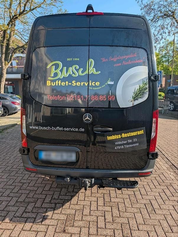 Second-hand Mercedes Sprinter 190 CP (139 kW) 2021 Negru Van