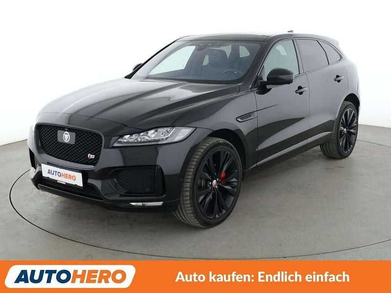 Schwarz Gebraucht 2017 Jaguar F-Pace SUV | 27.290 € (Etwas zu teuer) - Bild 1/3