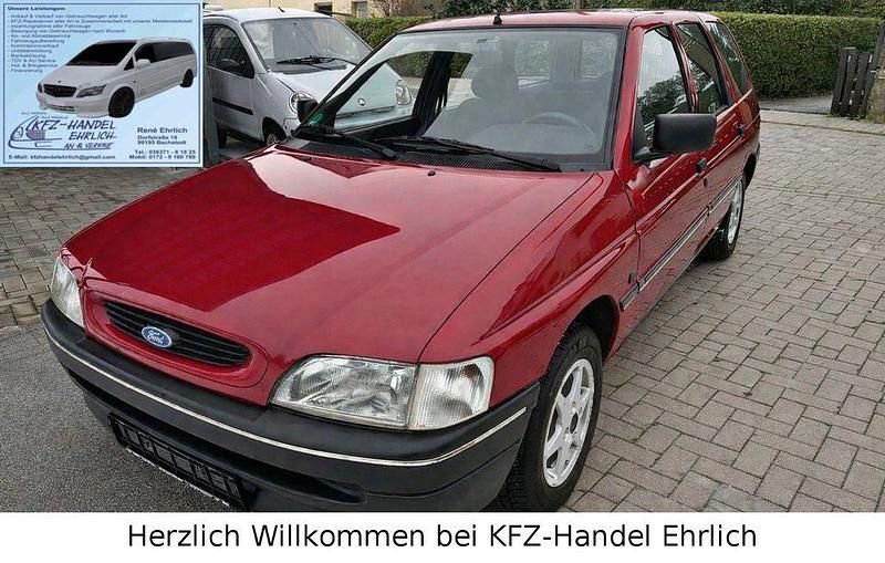 Gebraucht Ford Escort 90 PS (66 kW) 1993 Rot Kombi