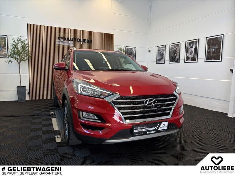 Fiery red / met Gebraucht 2020 Hyundai Tucson Advantage SUV | 21.950 € (Fairer Preis) - Bild 1/4