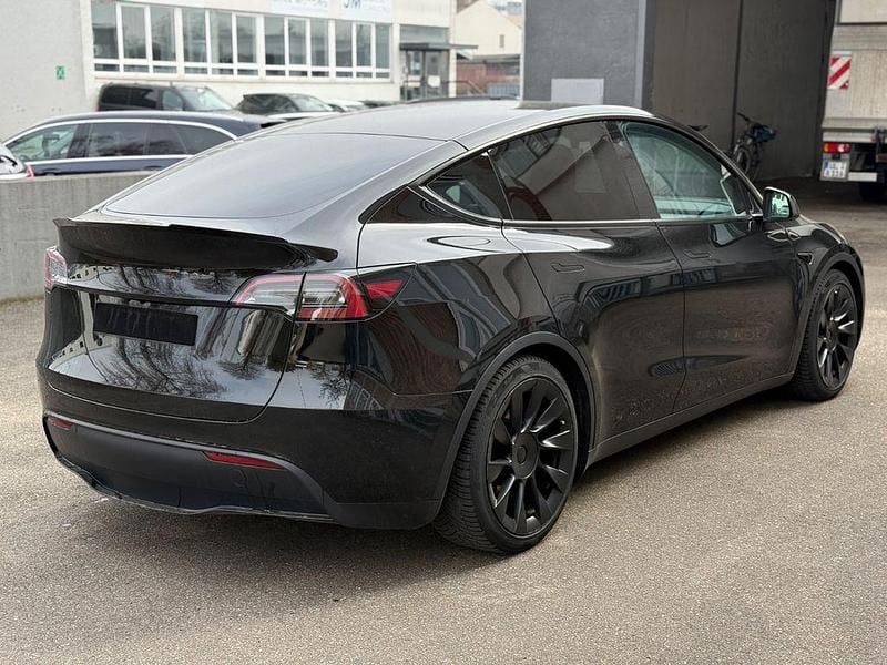 Gebraucht Tesla Model Y RWD 255 kW (347 PS) 2023 Schwarz SUV