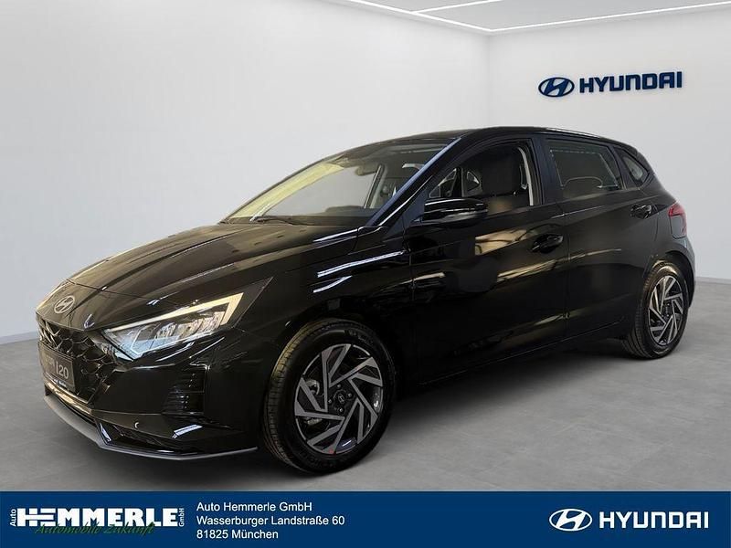 Schwarz Neu 2026 Hyundai i20 Trend Limousine | 22.590 € (Fairer Preis) - Bild 1/4