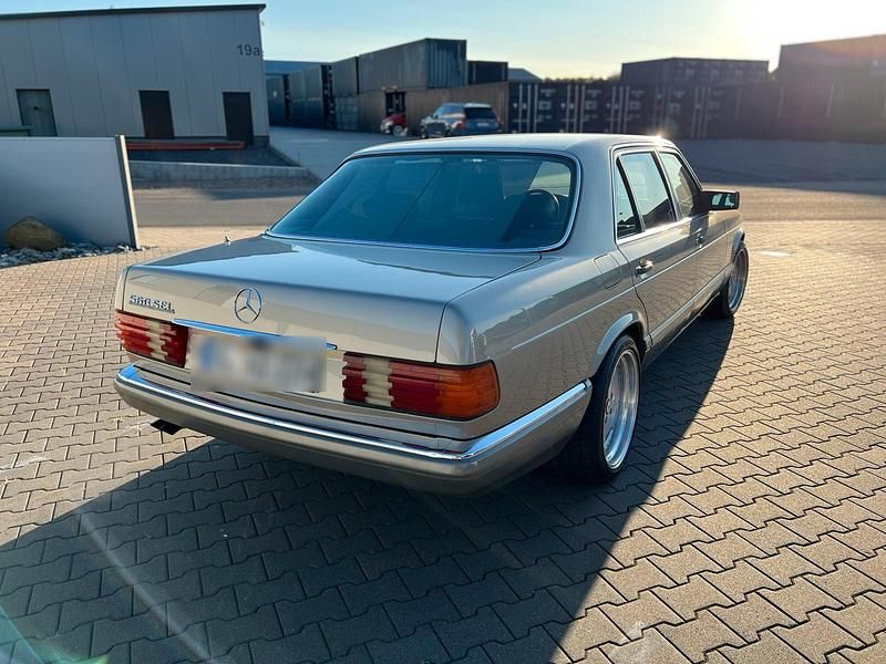 Gebraucht Mercedes 560 272 PS (200 kW) 1986 Beige Limousine