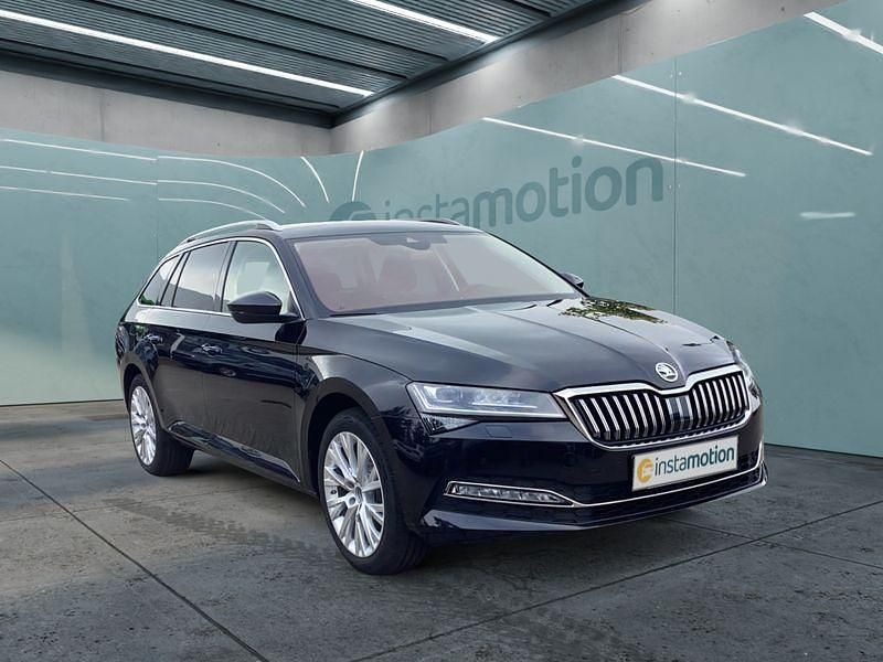 Gebraucht Skoda Superb 150 PS (110 kW) 2023 Schwarz Kombi