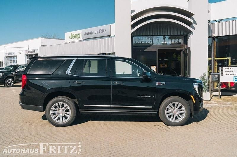 Neu GMC Yukon 426 PS (313 kW) 2026 Schwarz SUV