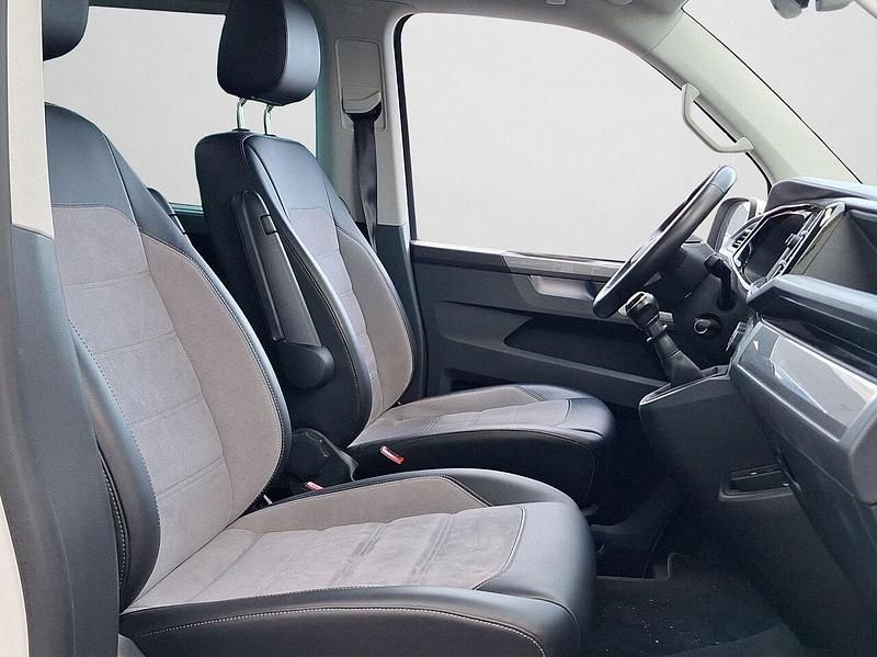 Gebraucht VW T6.1 Generation Six 150 PS (110 kW) 2022 Candyweiß Van