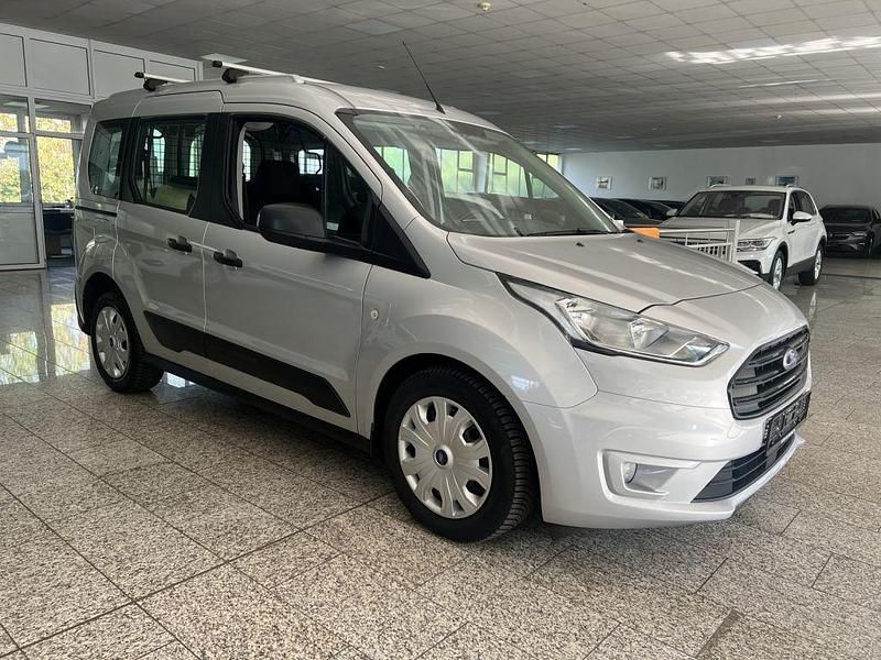 Gebraucht Ford Transit Trend 101 PS (74 kW) 2019 Silber Kombi