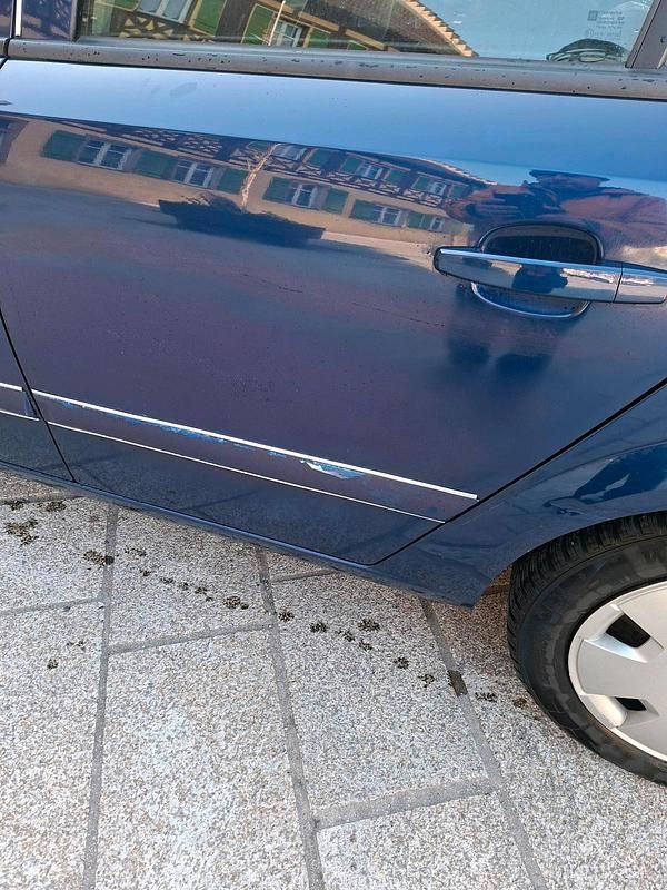 Gebraucht Opel Astra 105 PS (77 kW) 2005 Blau Limousine