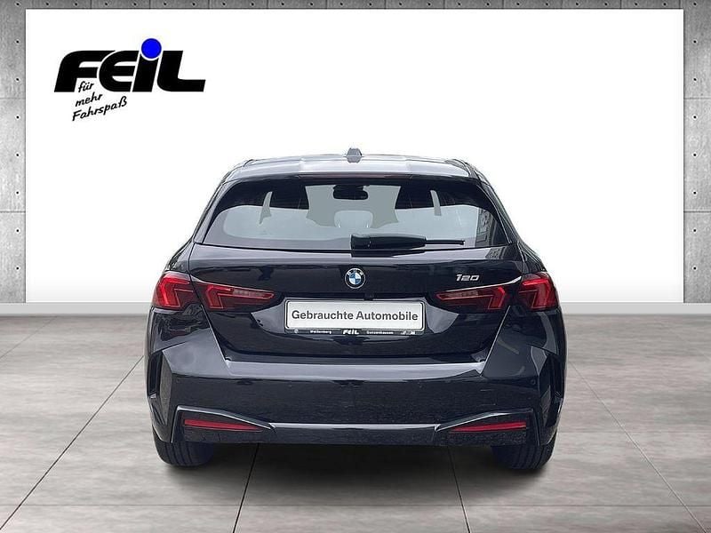 Gebraucht BMW 120 170 PS (125 kW) 2024 Black sapphire Kleinwagen