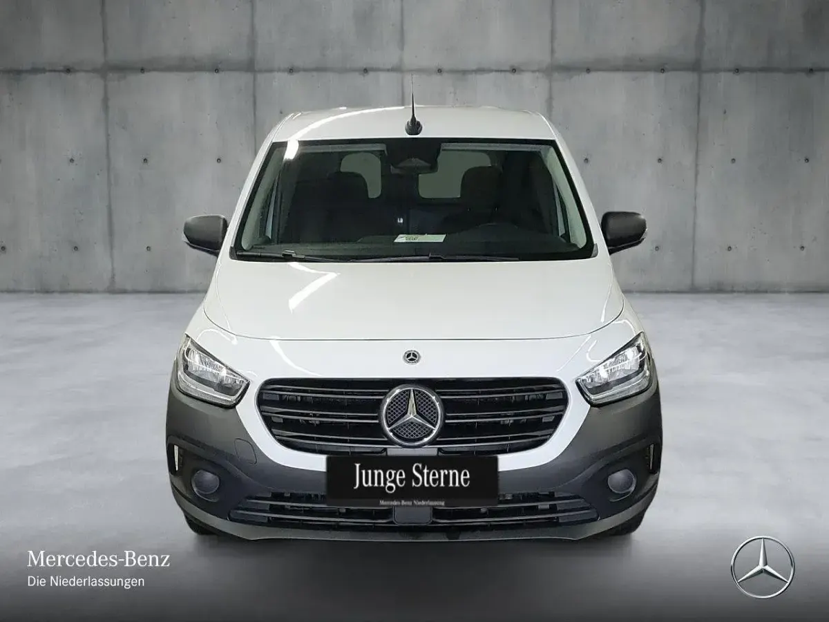 Gebraucht Mercedes Citan 110 95 PS (69 kW) 2022 Weiß Van / Kleinbus