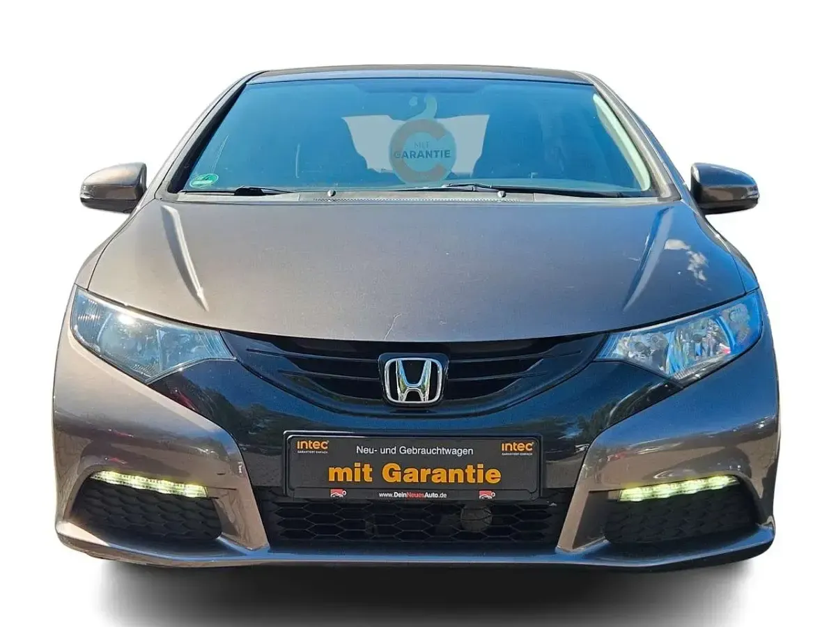 Gebraucht Honda Civic Comfort 99 PS (72 kW) 2013 Urban titanium Limousine
