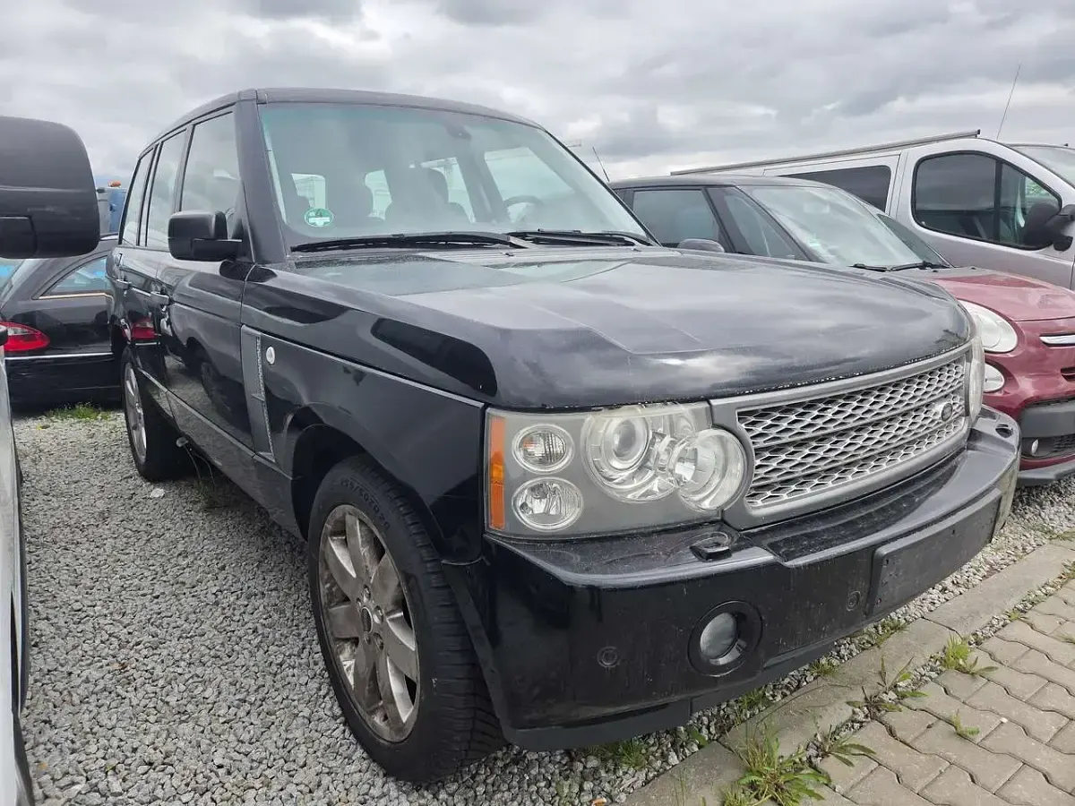 Second-hand Land Rover Range Rover Vogue 272 CP (200 kW) 2008 Negru SUV