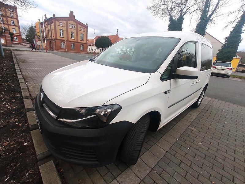 Gebraucht VW Caddy 102 PS (75 kW) 2018 Weiß Van / Kleinbus