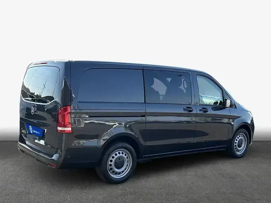 Gebraucht Mercedes Vito 237 PS (174 kW) 2024 Grau Van