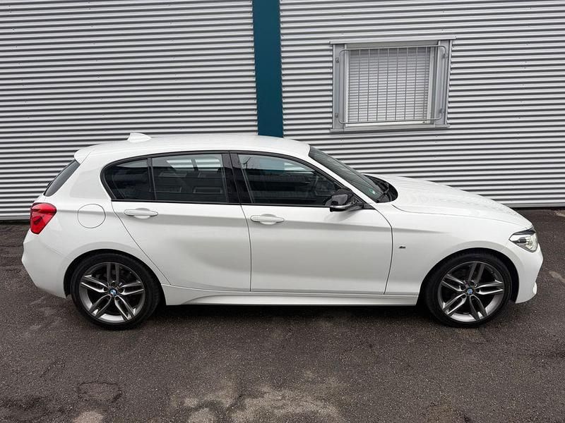 Gebraucht BMW 118 M Sport 136 PS (100 kW) 2017 Weiß Kleinwagen