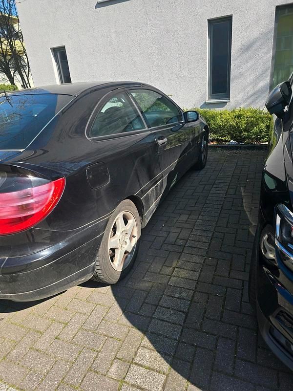Gebraucht Mercedes C220 150 PS (110 kW) 2004 Schwarz Coupé