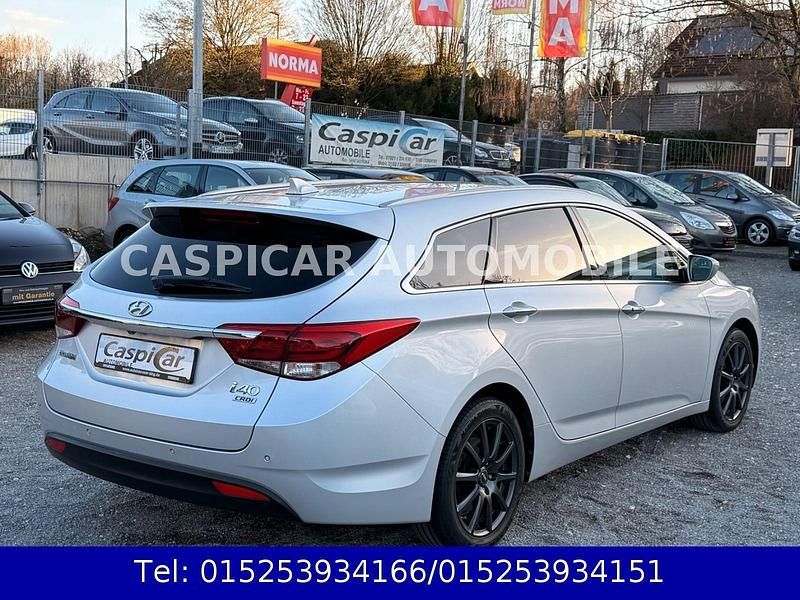 Gebraucht Hyundai i40 Style 141 PS (103 kW) 2018 Silber Kombi