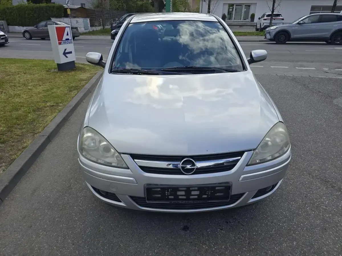 Używany Opel Corsa Edition 80 KM (58 kW) 2006 Brązowy Hatchback