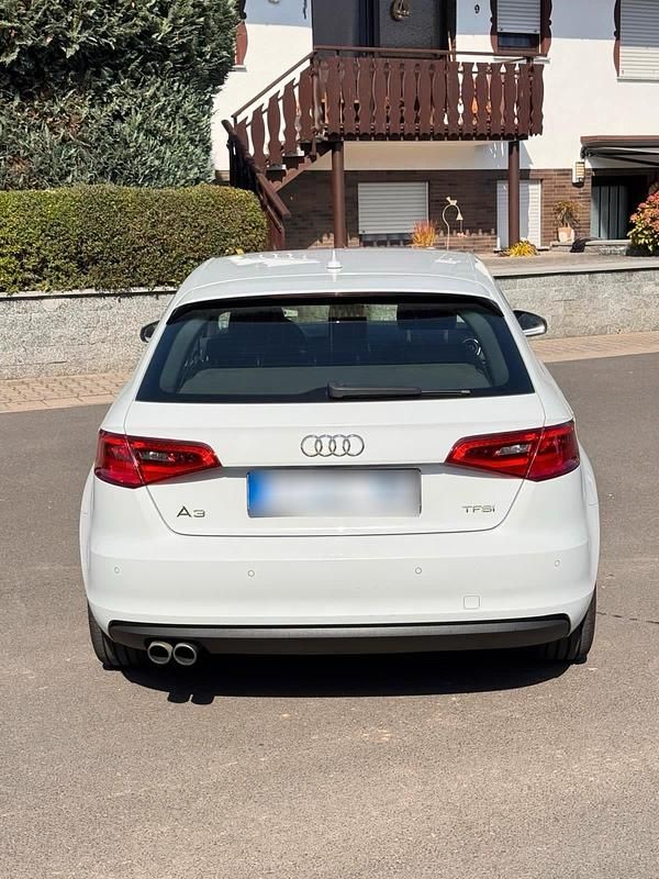 Gebraucht Audi A3 Ambition 122 PS (89 kW) 2013 Weiß Limousine