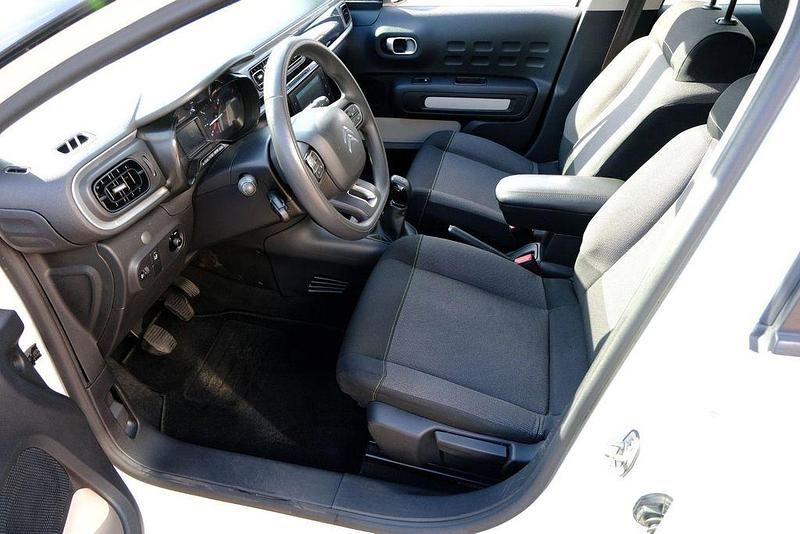 Gebraucht Citroën C3 Feel 75 PS (55 kW) 2017 Weiß Limousine