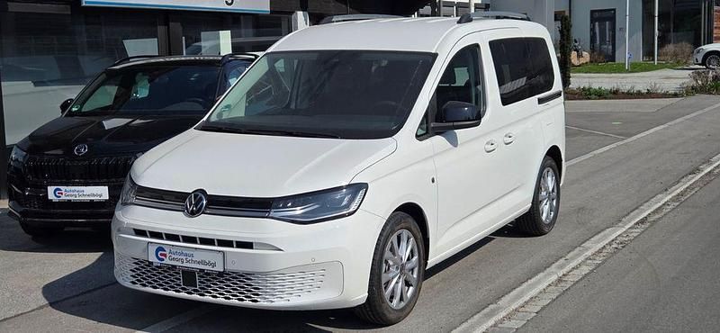 Gebraucht VW Caddy Life 116 PS (85 kW) 2024 Weiß Van / Kleinbus