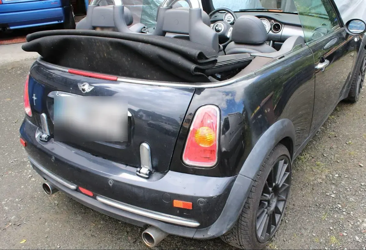 Gebraucht Mini One Cabriolet 90 PS (66 kW) 2006 Schwarz Cabrio