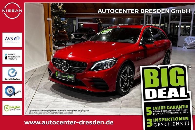 Rot Gebraucht 2021 Mercedes C300e AMG line Kombi | 32.890 € (Guter Preis) - Bild 1/4