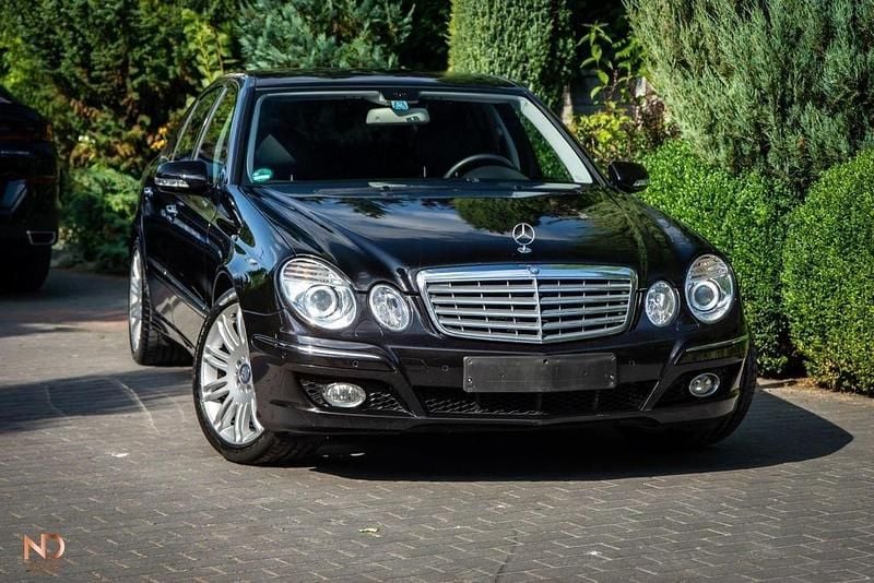 Schwarz Gebraucht 2007 Mercedes E280 Elegance Limousine | 6.000 € (Fairer Preis) - Bild 1/4