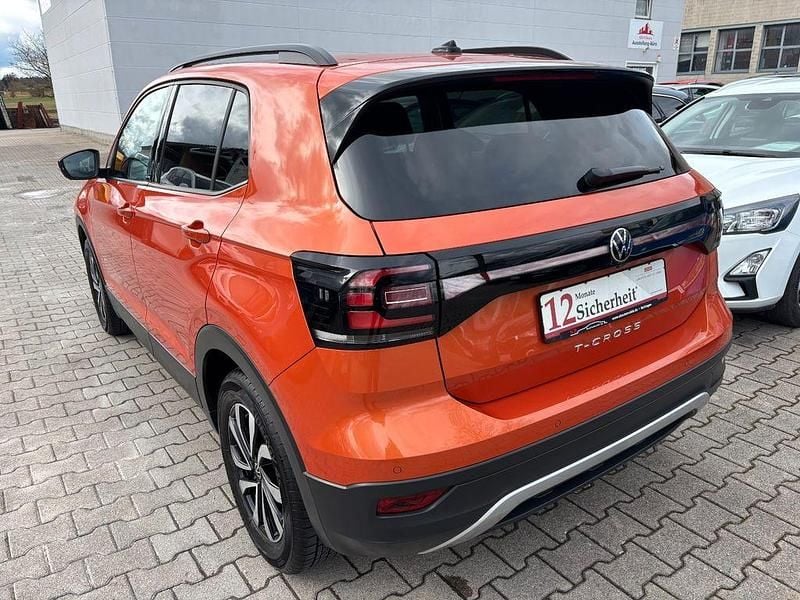 Gebraucht VW T-Cross Active 95 PS (69 kW) 2022 Orange SUV
