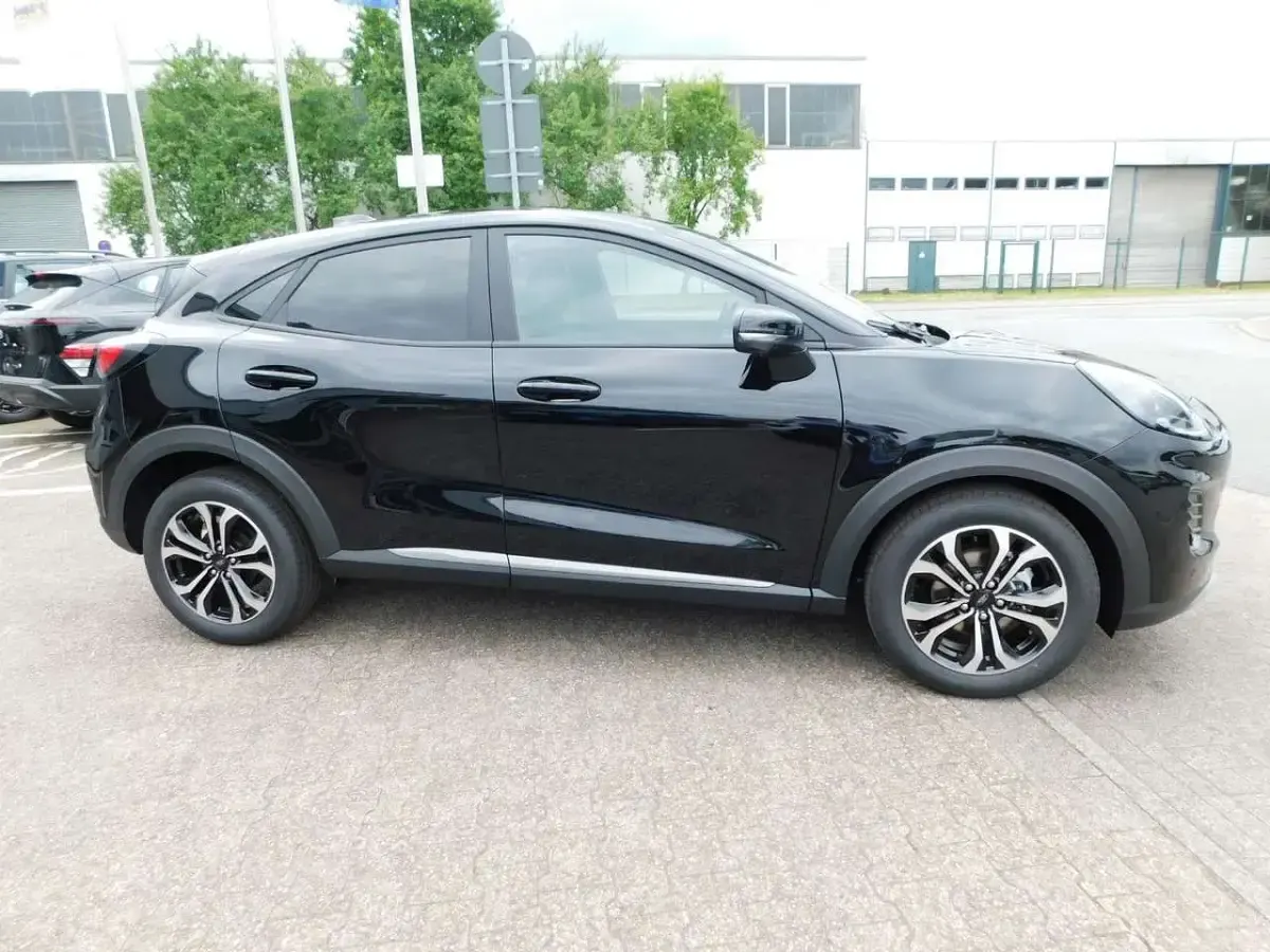 Nouvelle Ford Puma Titanium 155 ch (114 kW) 2025 Noir SUV