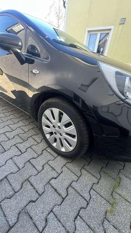 Gebraucht Kia Rio DREAM-TEAM Edition 86 PS (63 kW) 2014 Schwarz Kleinwagen
