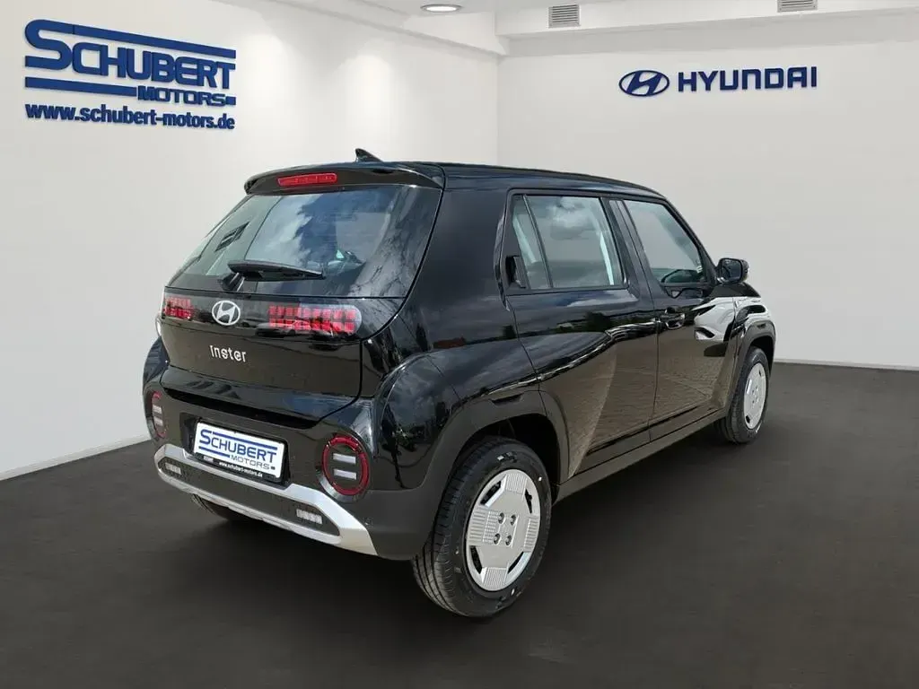 Neu Hyundai Inster Select 71 kW (97 PS) 2026 Abyss black Kleinwagen