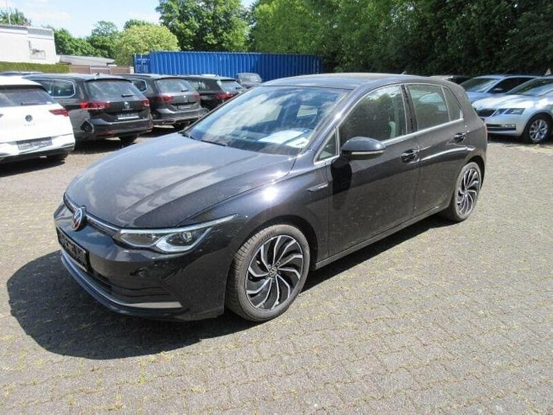 Gebraucht VW Golf VII Style 150 PS (110 kW) 2020 Schwarz Kleinwagen