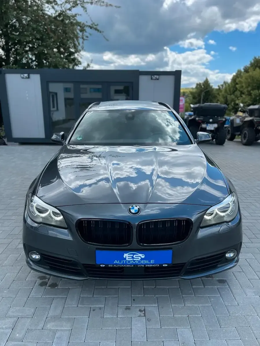 Gebraucht BMW 530 258 PS (189 kW) 2016 Grau Kombi