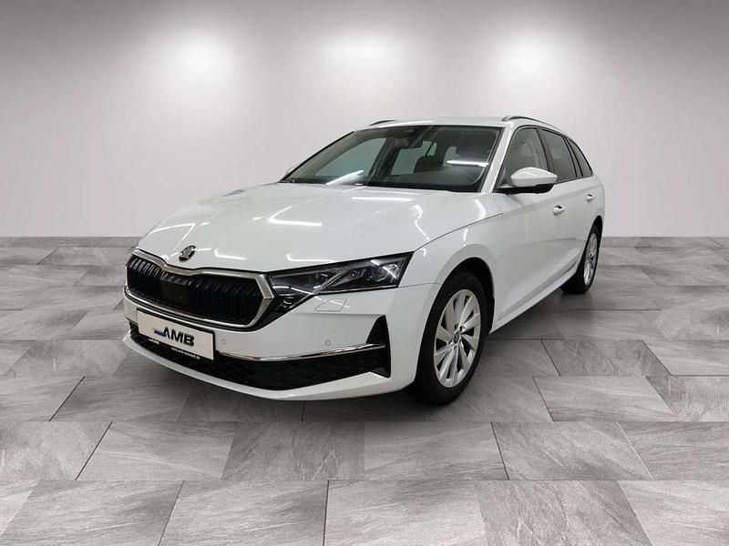 Gebraucht Skoda Octavia Selection 150 PS (110 kW) 2025 Weiß Kombi