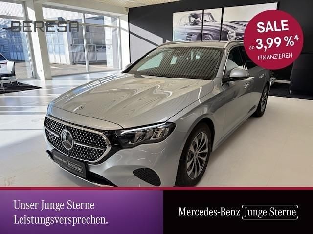 Silber Gebraucht 2024 Mercedes E200 Avantgarde Kombi | 44.485 € (Guter Preis) - Bild 1/3