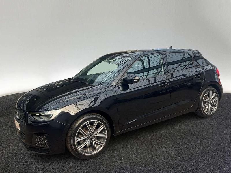 Second-hand Audi A1 Advanced Plus 110 CP (80 kW) 2023 Negru SUV