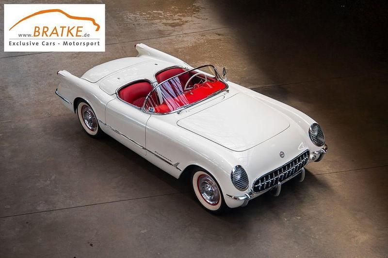 Polo white Gebraucht 1954 Corvette C1 Cabrio | 89.954 € - Bild 1/4
