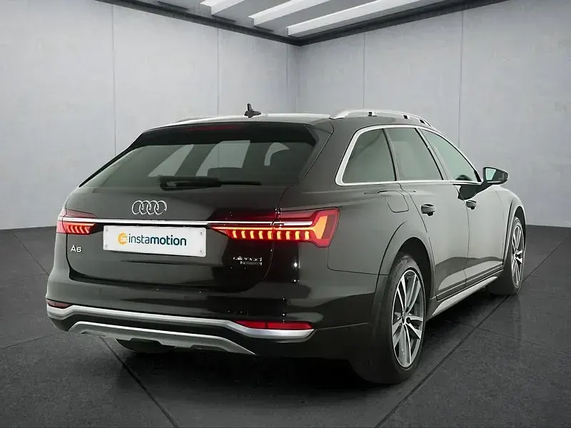 Gebraucht Audi A6 Allroad 344 PS (253 kW) 2025 Schwarz Kombi