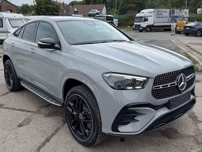 Grau Neu 2025 Mercedes GLE300 Premium SUV | 107.690 € - Bild 1/4