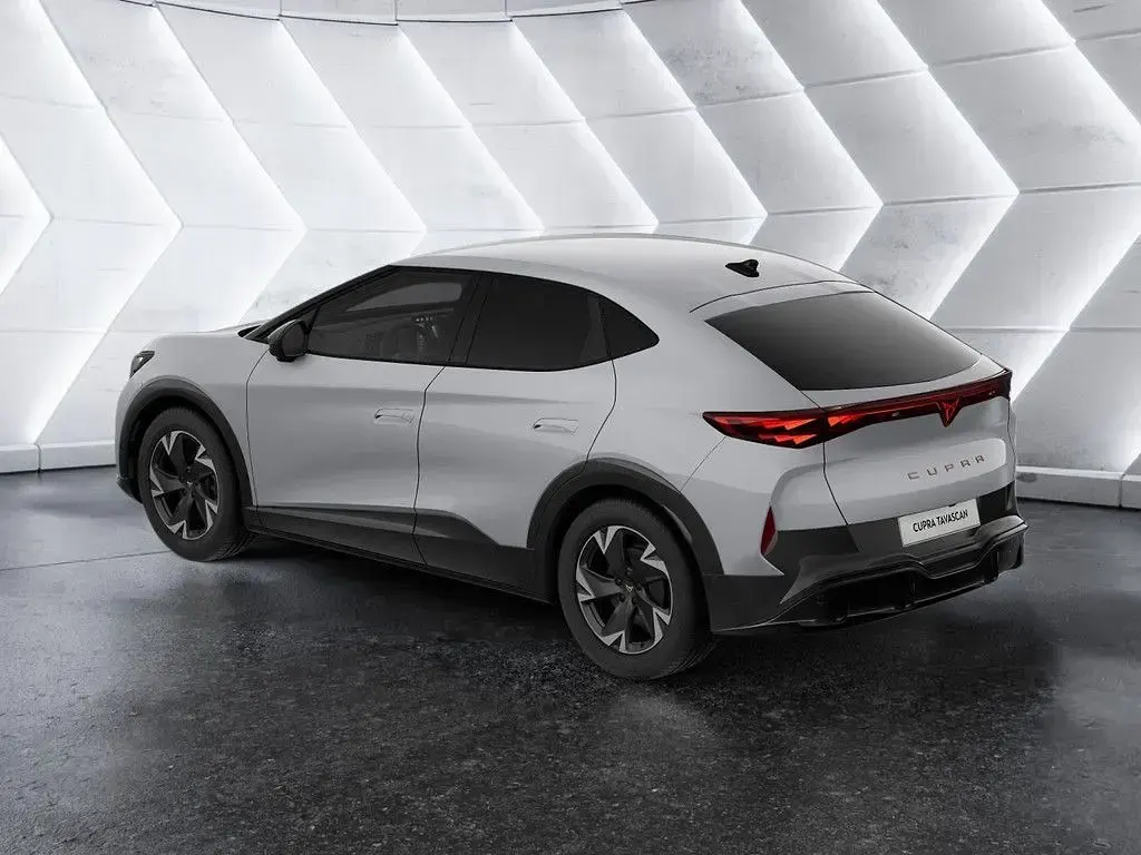 Neu Cupra Tavascan Endurance 210 kW (286 PS) 2026 Silber SUV