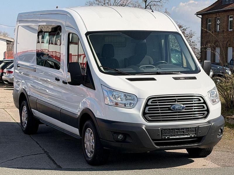 Gebraucht Ford Transit 131 PS (96 kW) 2016 Weiß Van / Kleinbus