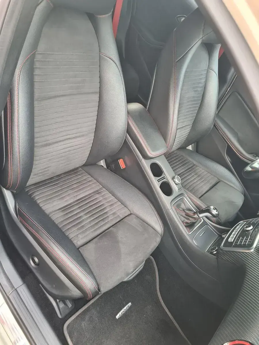 Gebraucht Mercedes A250 AMG line 218 PS (160 kW) 2016 Weiß Kleinwagen