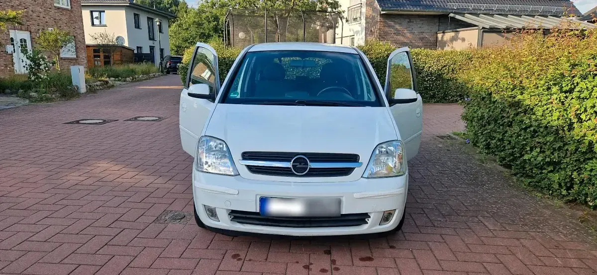 Gebraucht Opel Meriva 125 PS (91 kW) 2004 Weiß Van / Kleinbus