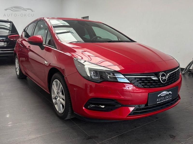 Gebraucht Opel Astra 131 PS (96 kW) 2020 Rot Limousine