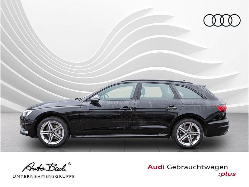Gebraucht Audi A4 Advanced Plus 204 PS (150 kW) 2024 Mythosschwarz metallic Kombi