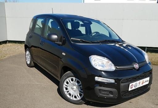 Neu Fiat Panda Pop 70 PS (51 kW) 2025 Schwarz Limousine