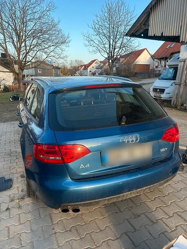 Gebraucht Audi A4 170 PS (125 kW) 2008 Blau Kombi