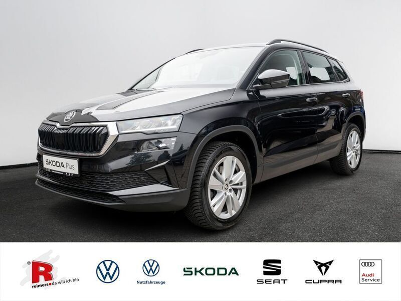 Schwarz Gebraucht 2024 Skoda Karoq Selection SUV | 31.490 € (Fairer Preis) - Bild 1/4